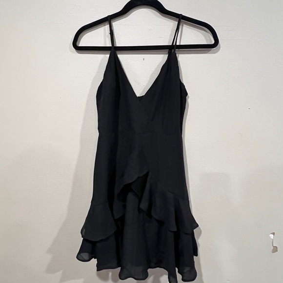 Selfie Leslie Dress - Picture 1 of 4